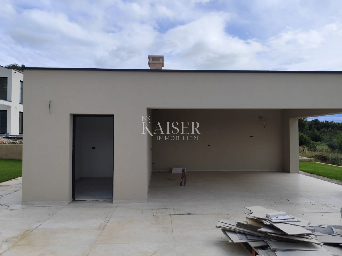 Istria - Sveti Lovreč, una villa esclusiva con una splendida vista sul mare