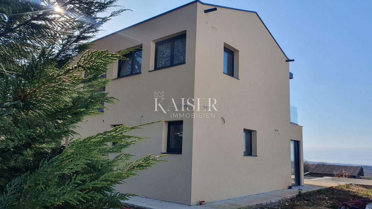 Istria - Sveti Lovreč, una villa esclusiva con una splendida vista sul mare