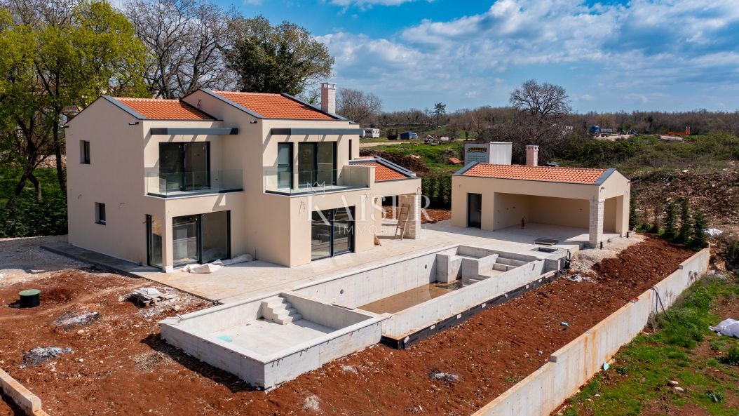 Istria - Sveti Lovreč, una villa esclusiva con una splendida vista sul mare