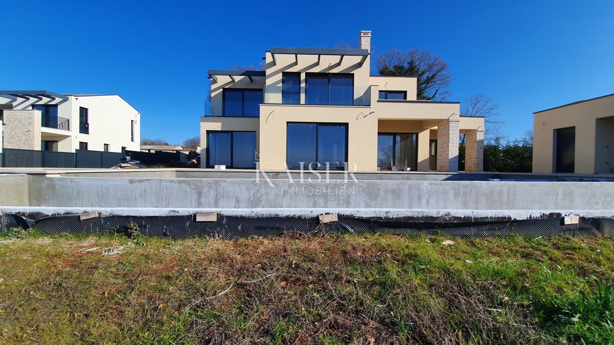 Istria - Sveti Lovreč, una villa esclusiva con una splendida vista sul mare