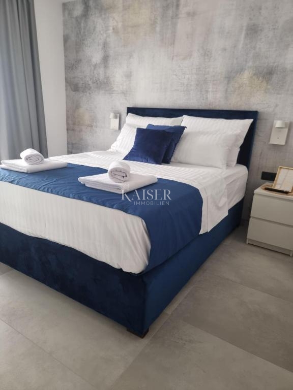 Zara, Privlaka – Villa moderna circondata da ulivi, vigneti e campi infiniti che si fondono con l’orizzonte del mare