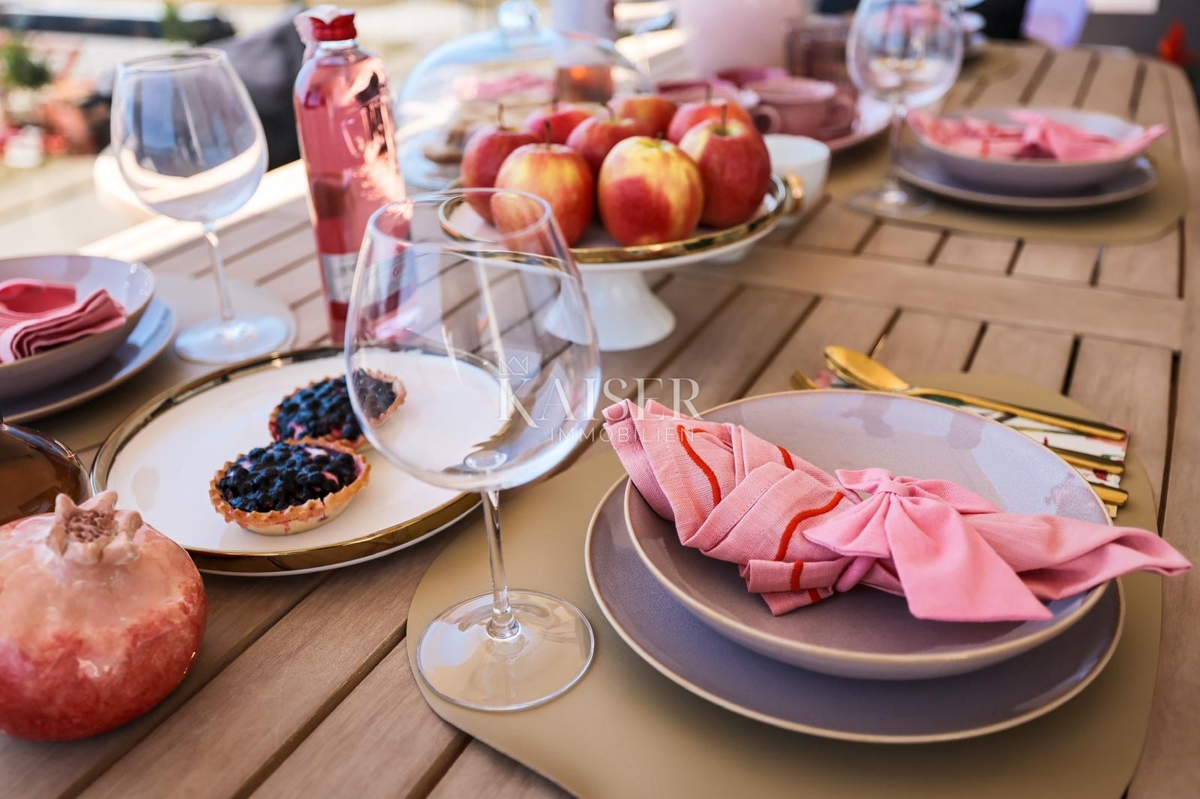 Zara, Višnjik – Attico di lusso in un nuovo edificio con terrazza sul tetto