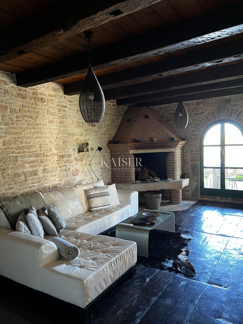 Istria, Tinjan - villa in pietra con piscina