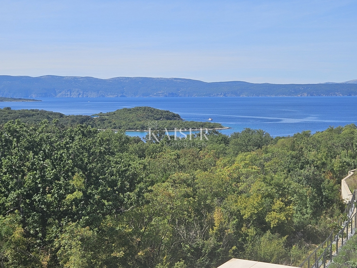 Isola di Krk, Njivice - appartamento 80m2, 2 camere da letto + soggiorno, vista mare