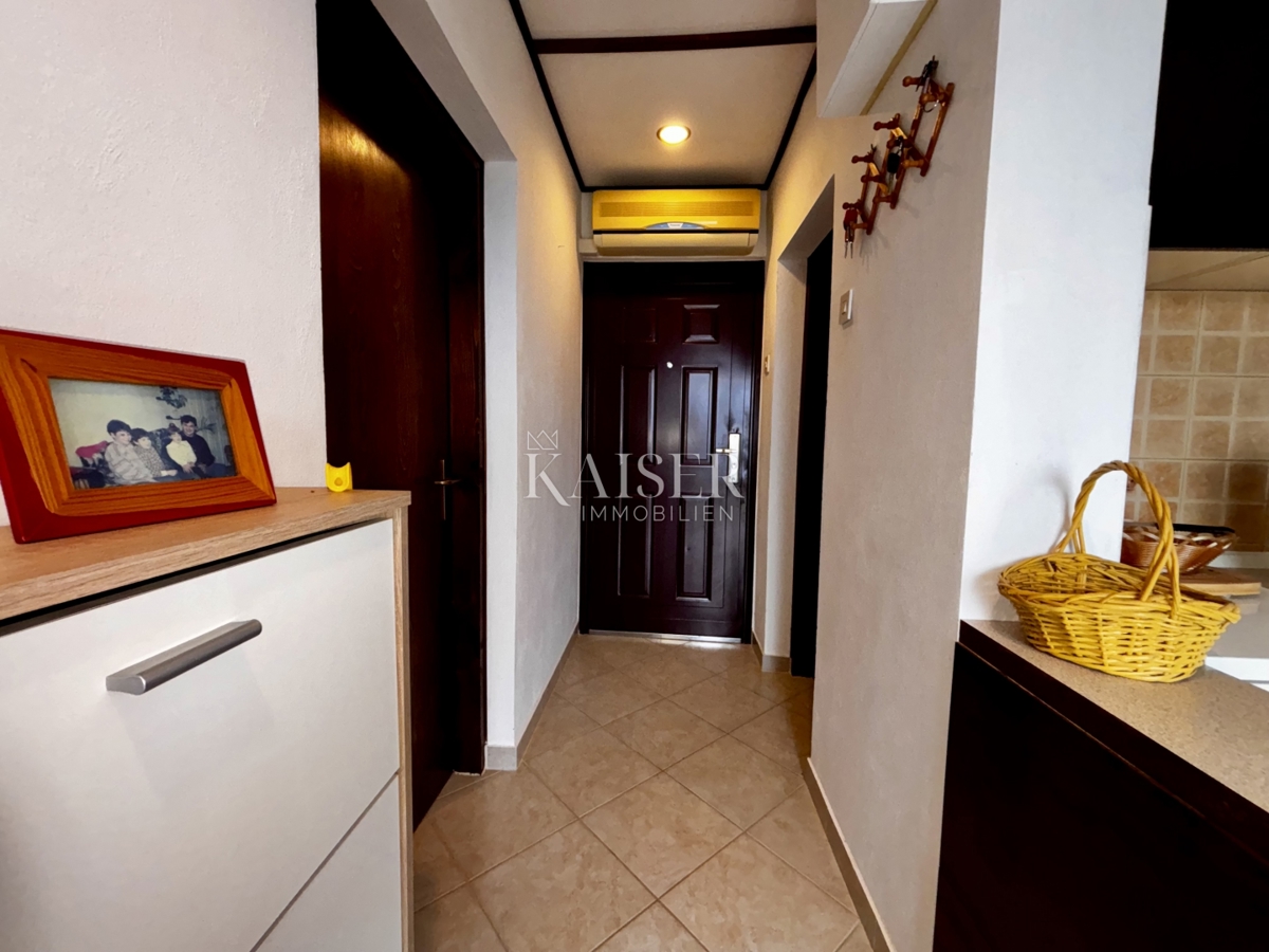 Opatija, Brseč - casa con due appartamenti, 90 m², a 600 m dal mare