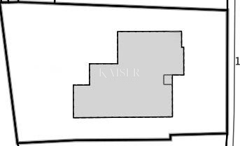 Casa, Njivice, isola di Krk, prima fila al mare