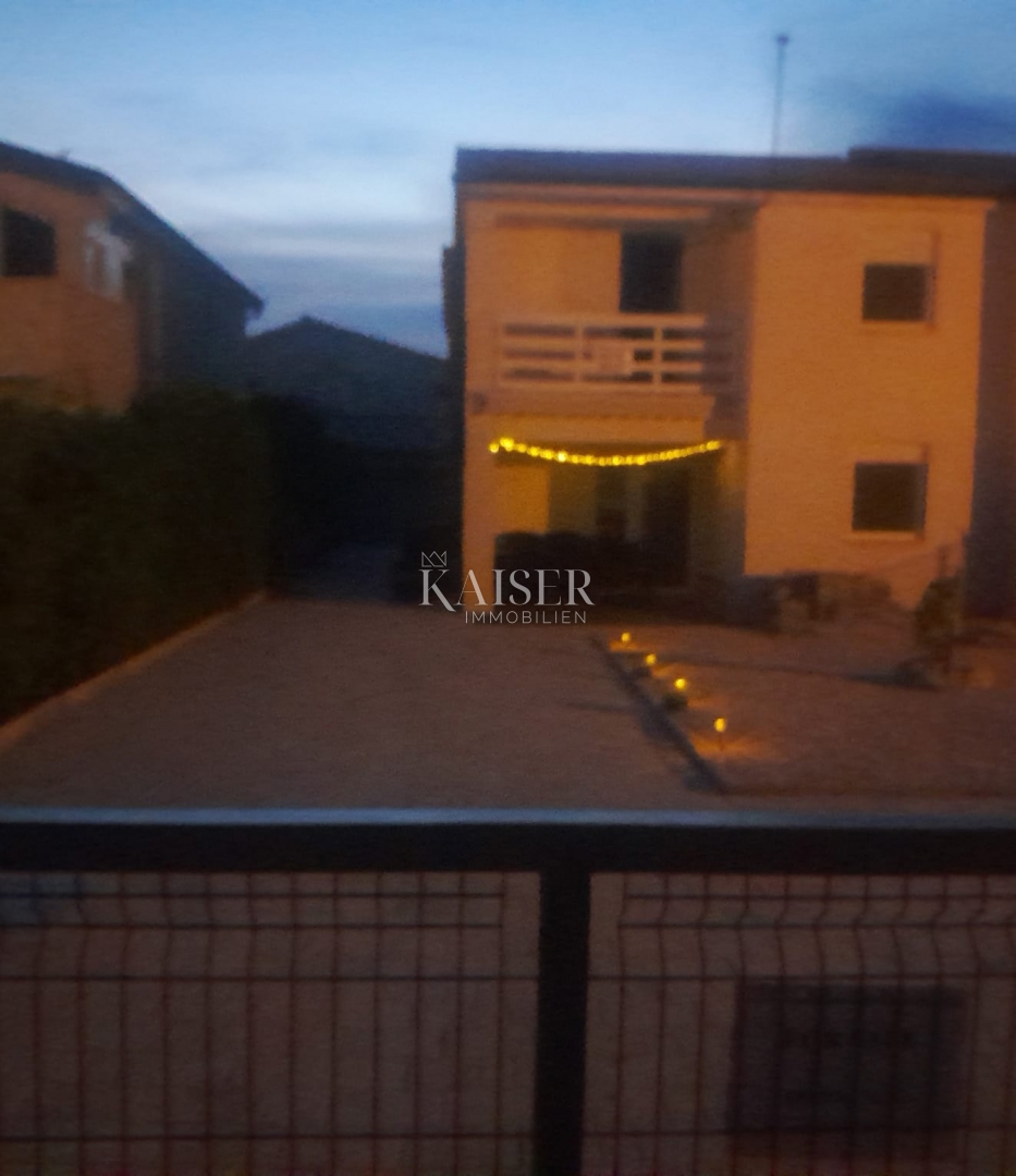 Zara, isola di Vir - Casa con giardino vicino alla spiaggia