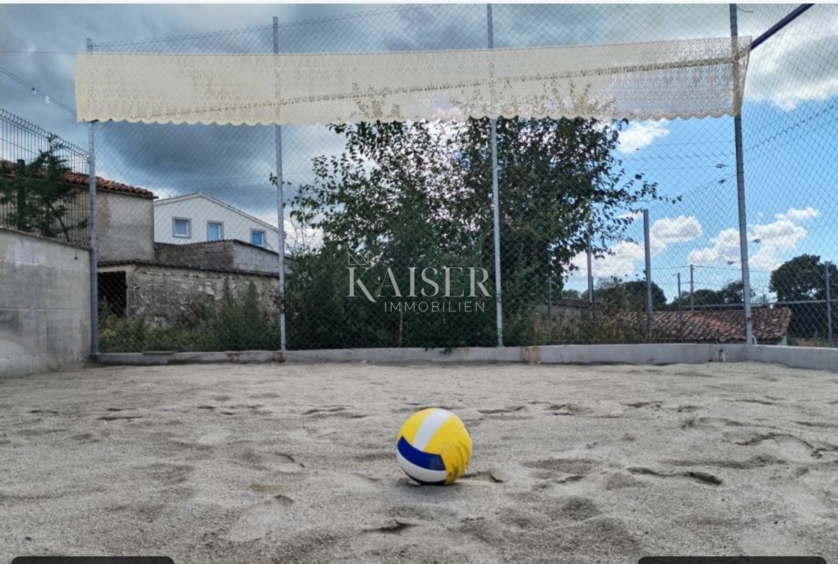 Istria, Barban - casa ristrutturata con piscina