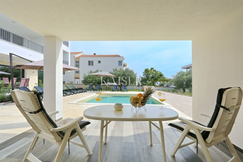 Sukošan, Zara - Moderno appartamento con due camere da letto, loggia e vista mare