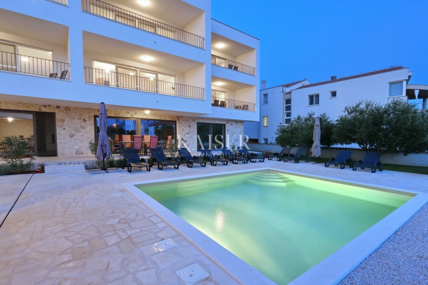 Sukošan, Zara - Moderno appartamento con due camere da letto, loggia e vista mare