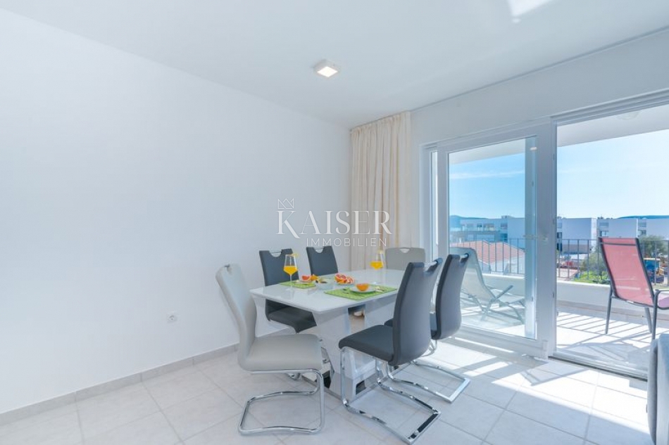 Sukošan, Zara - Moderno appartamento con due camere da letto, loggia e vista mare