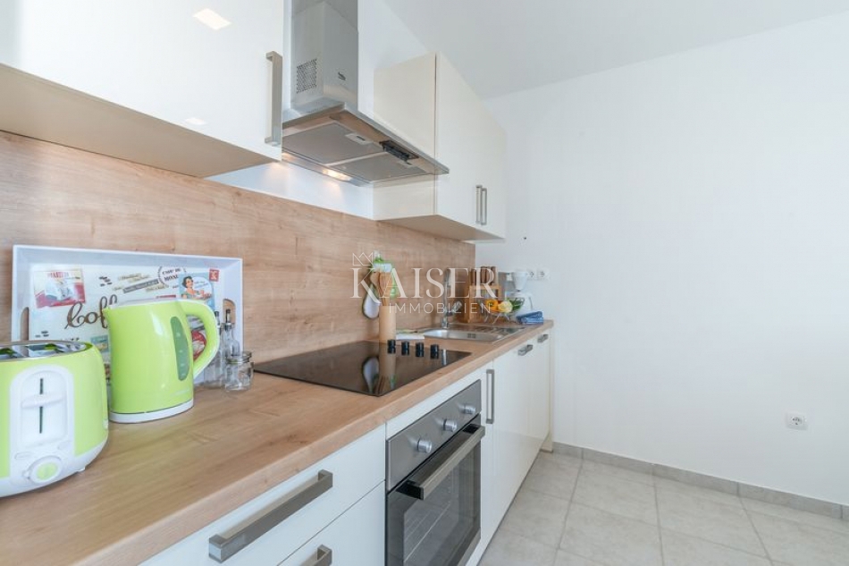 Sukošan, Zara - Moderno appartamento con due camere da letto, loggia e vista mare