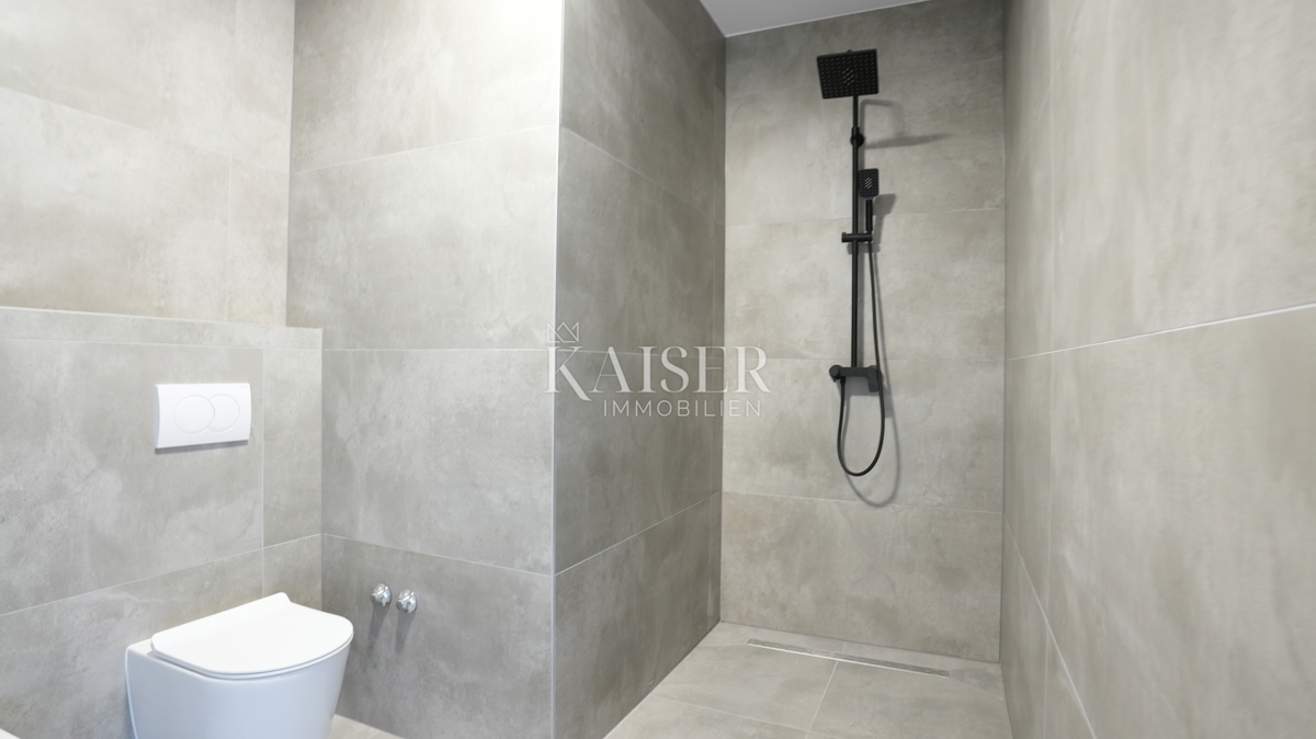 Appartamento Vodice, 152m2