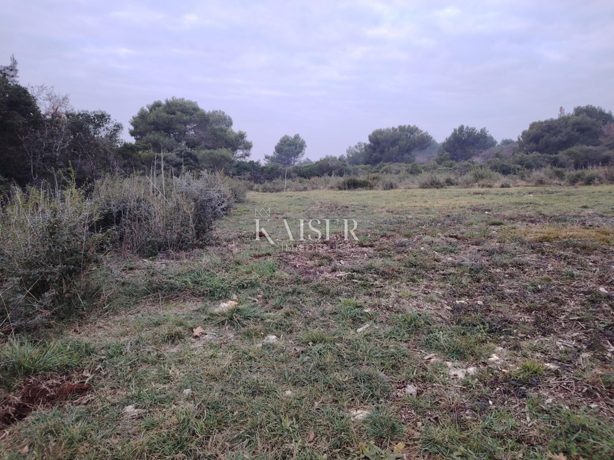 Istria, Pola - terreno edificabile