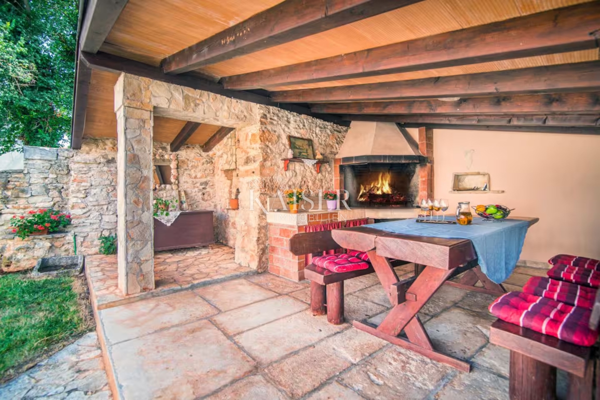 Istria, Marčana - Affascinante casa di 180 m2 in posizione tranquilla