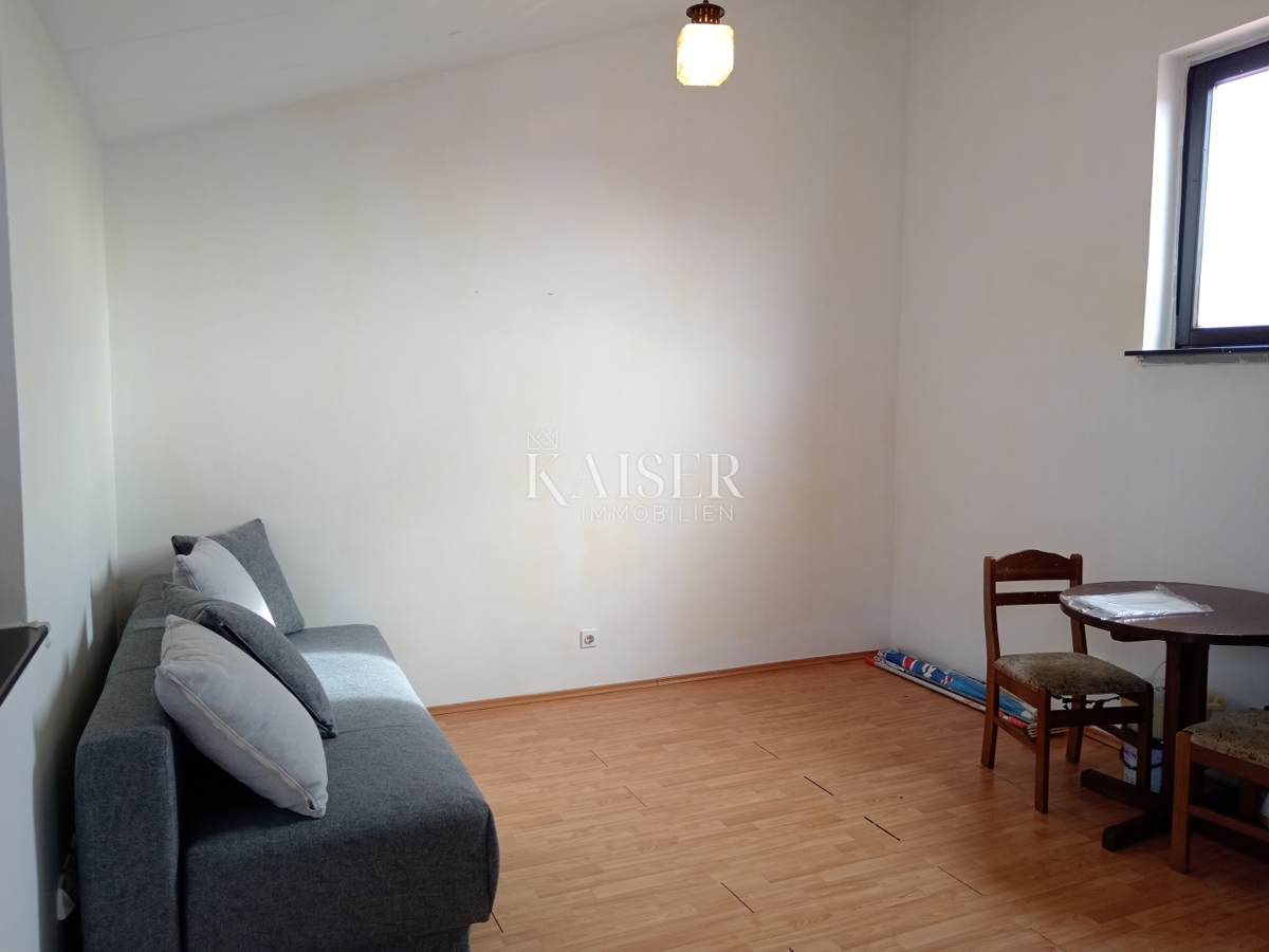 Barbariga, monolocale al 1° piano