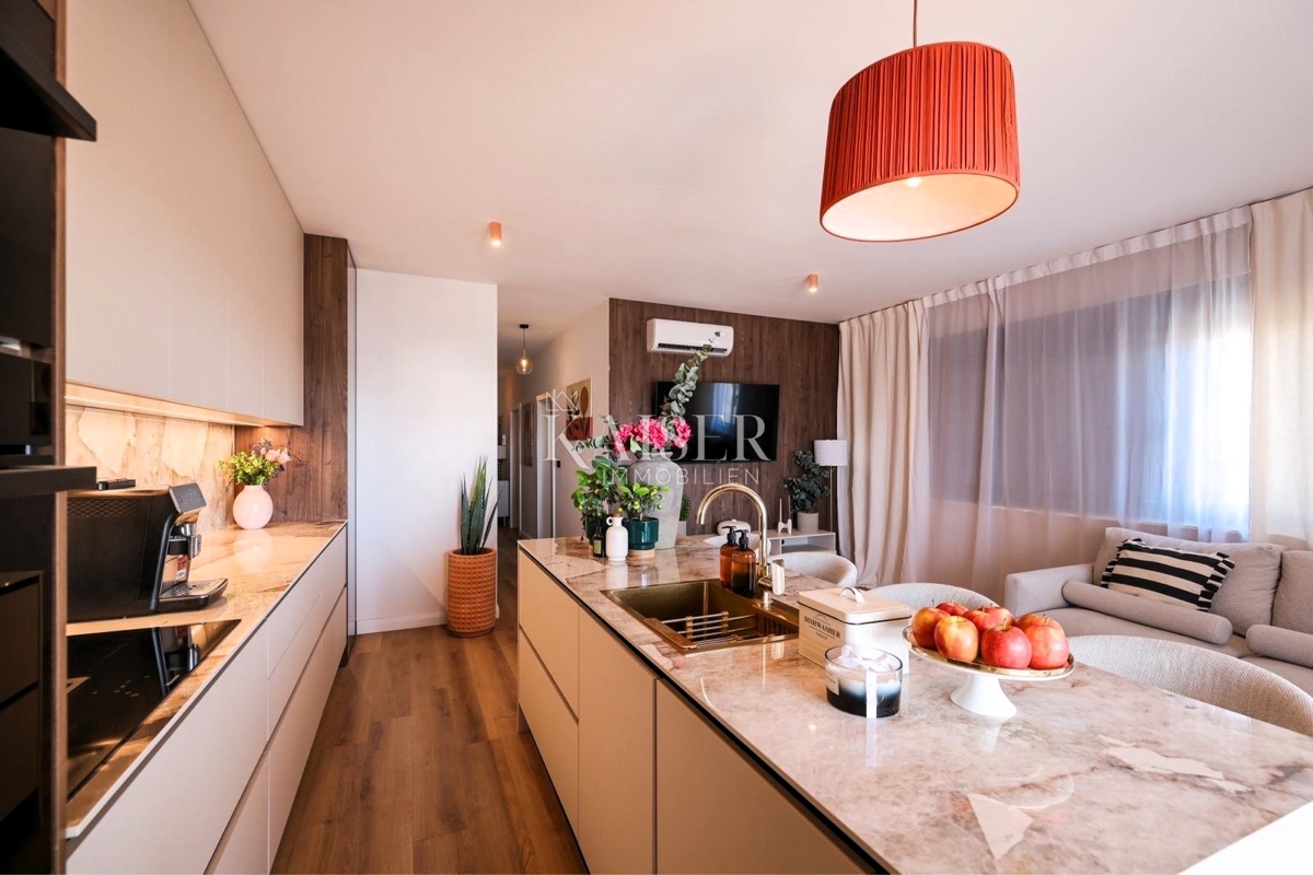 Zara - Višnjik, appartamento di lusso 106 m2, vista mare