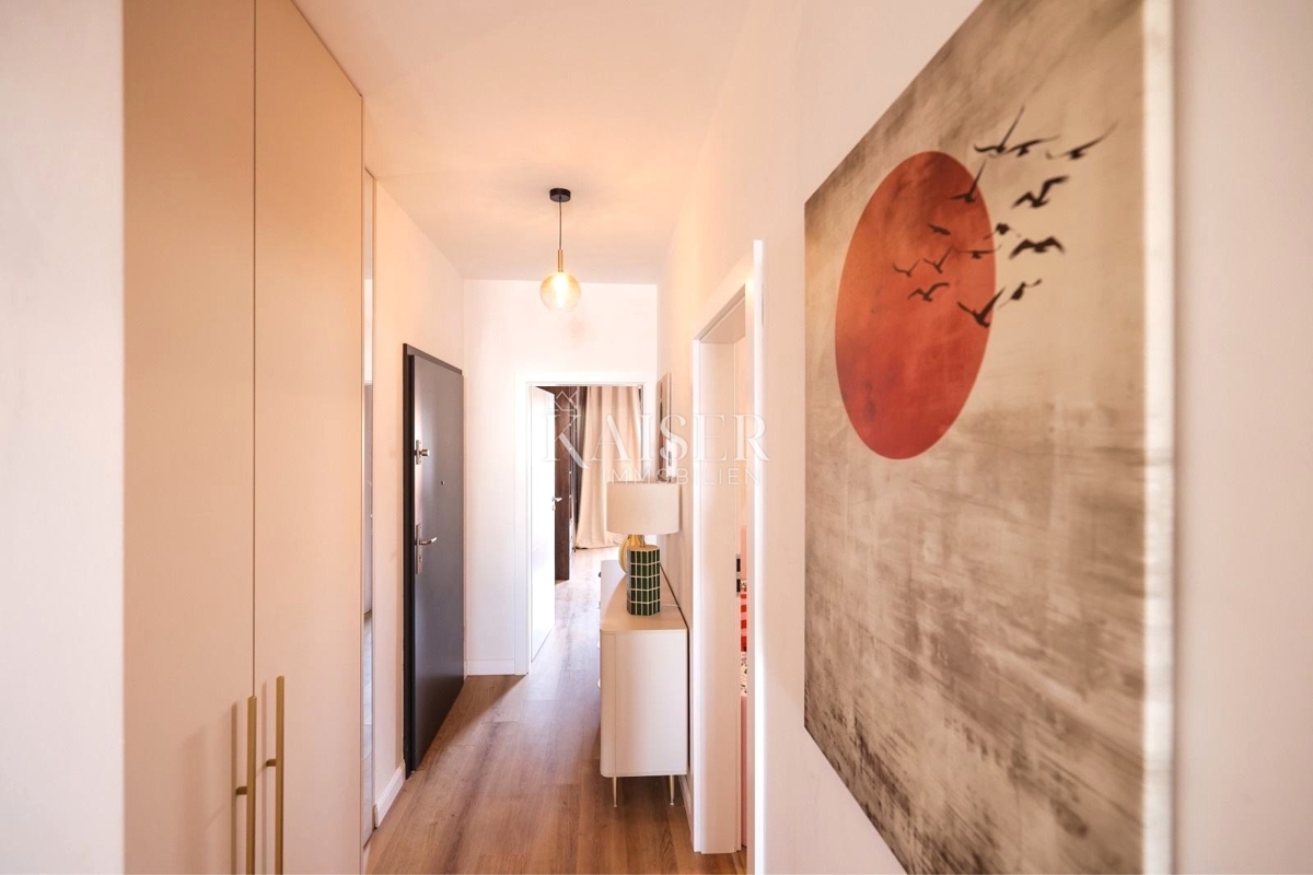 Zara - Višnjik, appartamento di lusso 106 m2, vista mare