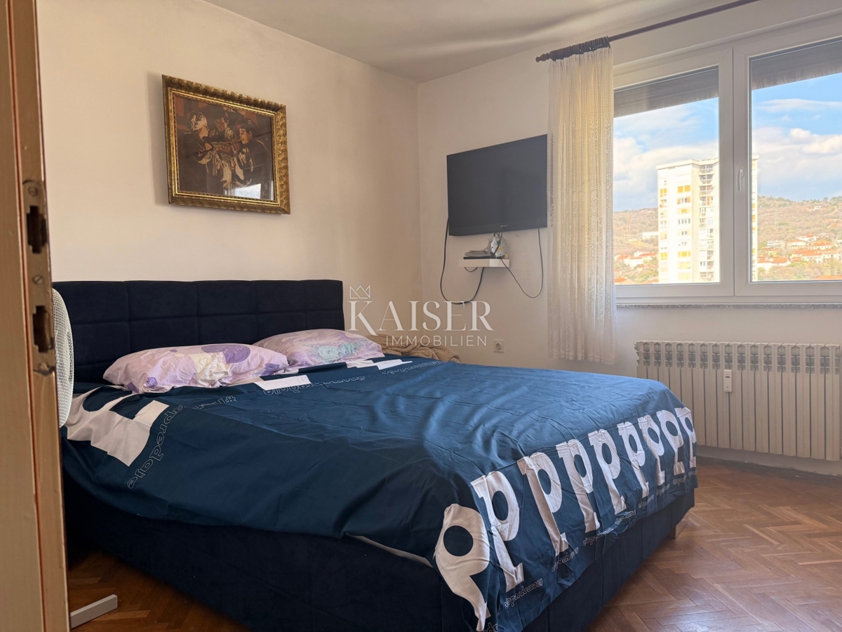 Rijek, Kozala - Appartamento con 2 camere da letto + soggiorno con vista mare