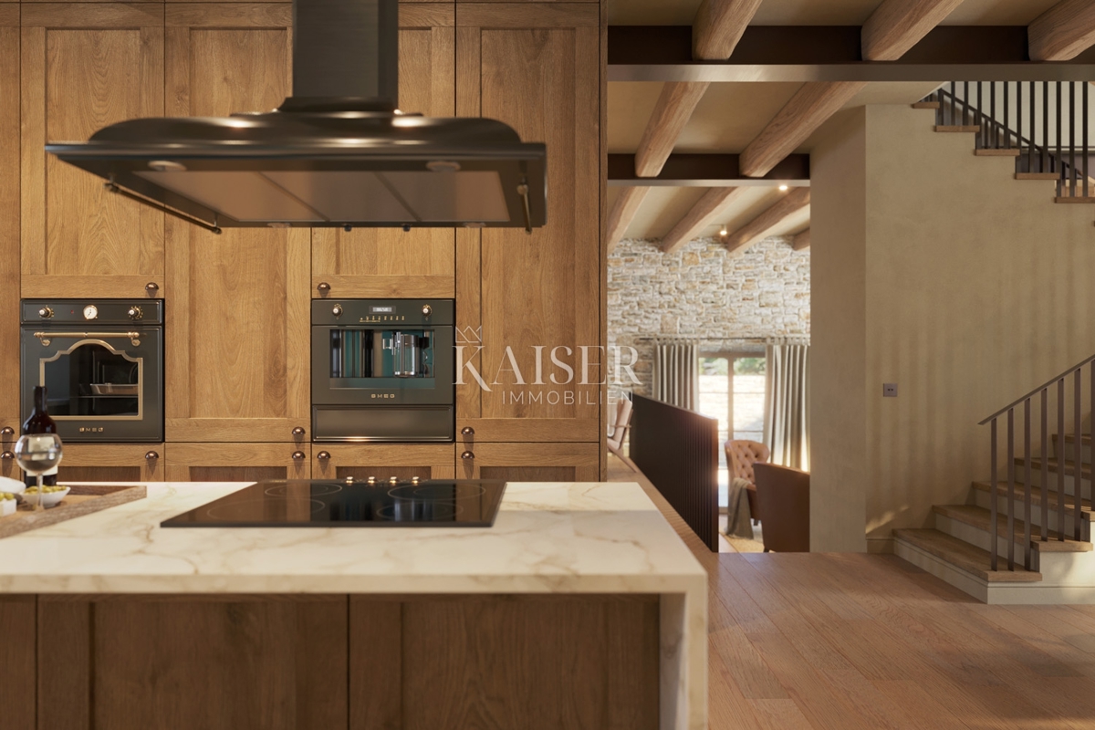 Istria - Lovreč, un'affascinante casa in pietra con vista mare