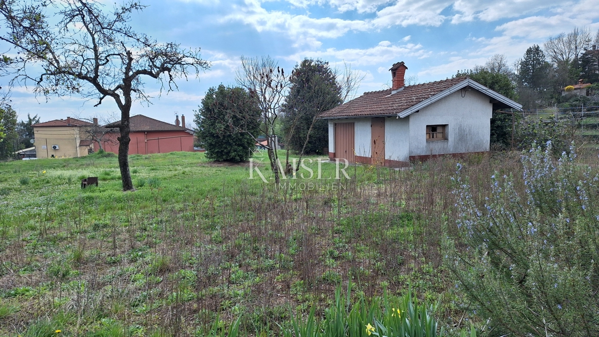 Opatija, Jušići, casa antica con ampio terreno