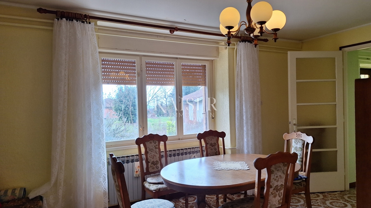 Opatija, Jušići, casa antica con ampio terreno