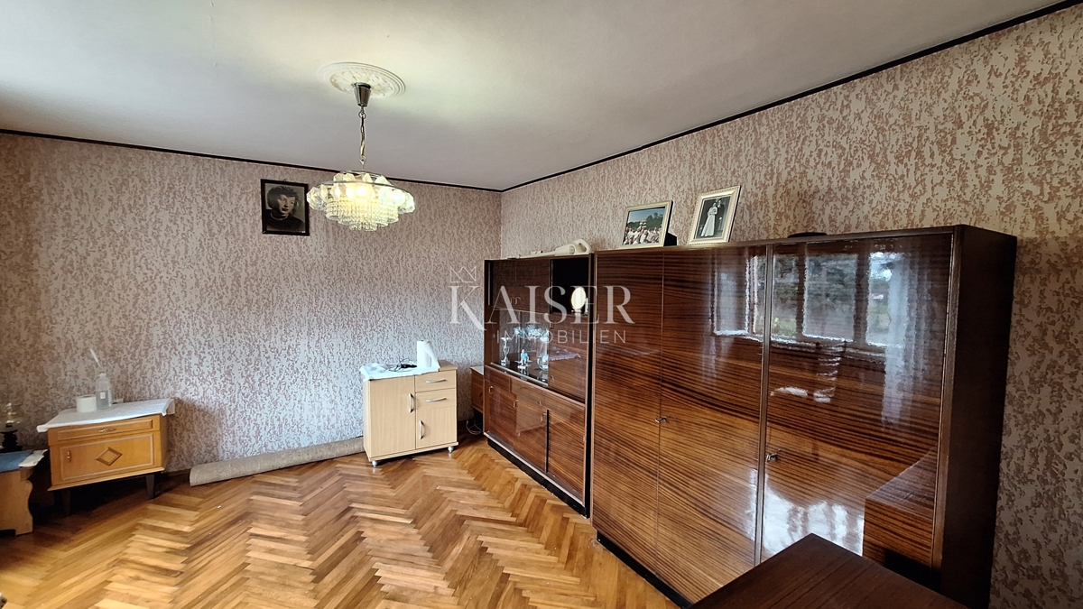 Opatija, Jušići, casa antica con ampio terreno