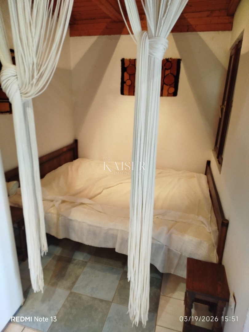 Murter, Betina - casa indipendente a 350 metri dal mare