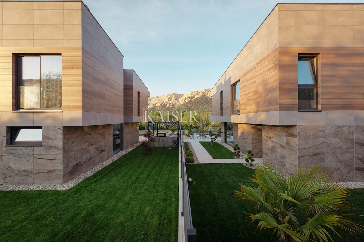 Isola di Krk, Baška - villa di lusso con piscina