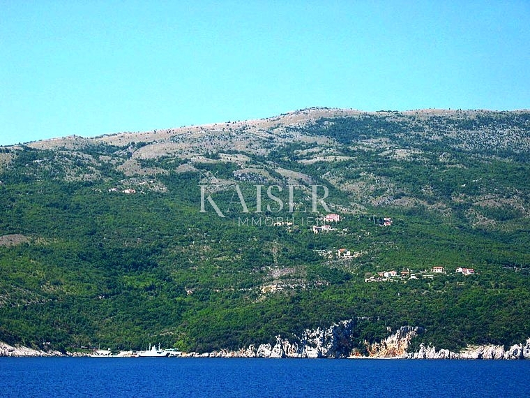 Istria, Plomin - 1a fila al mare, terreno edificabile, 17500