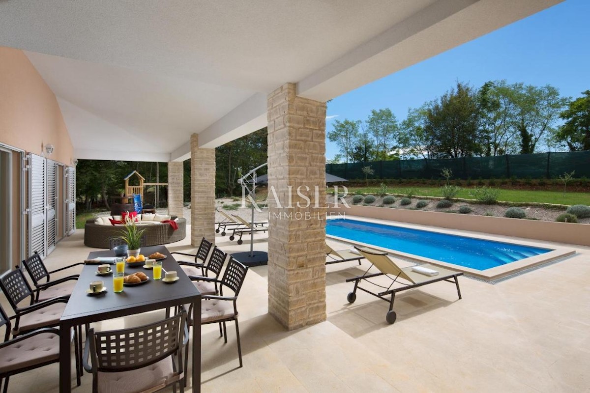 Istria - Nedešćina - villa con piscina, 278 m2