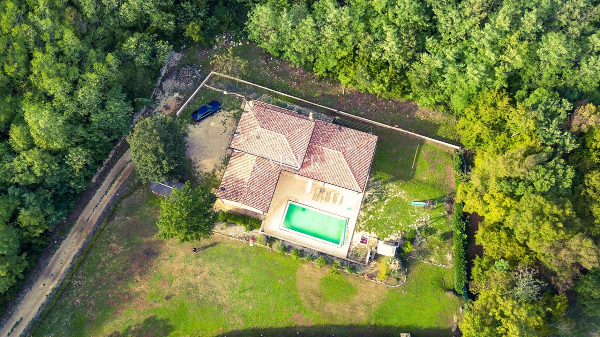 Istria - Nedešćina - villa con piscina, 278 m2