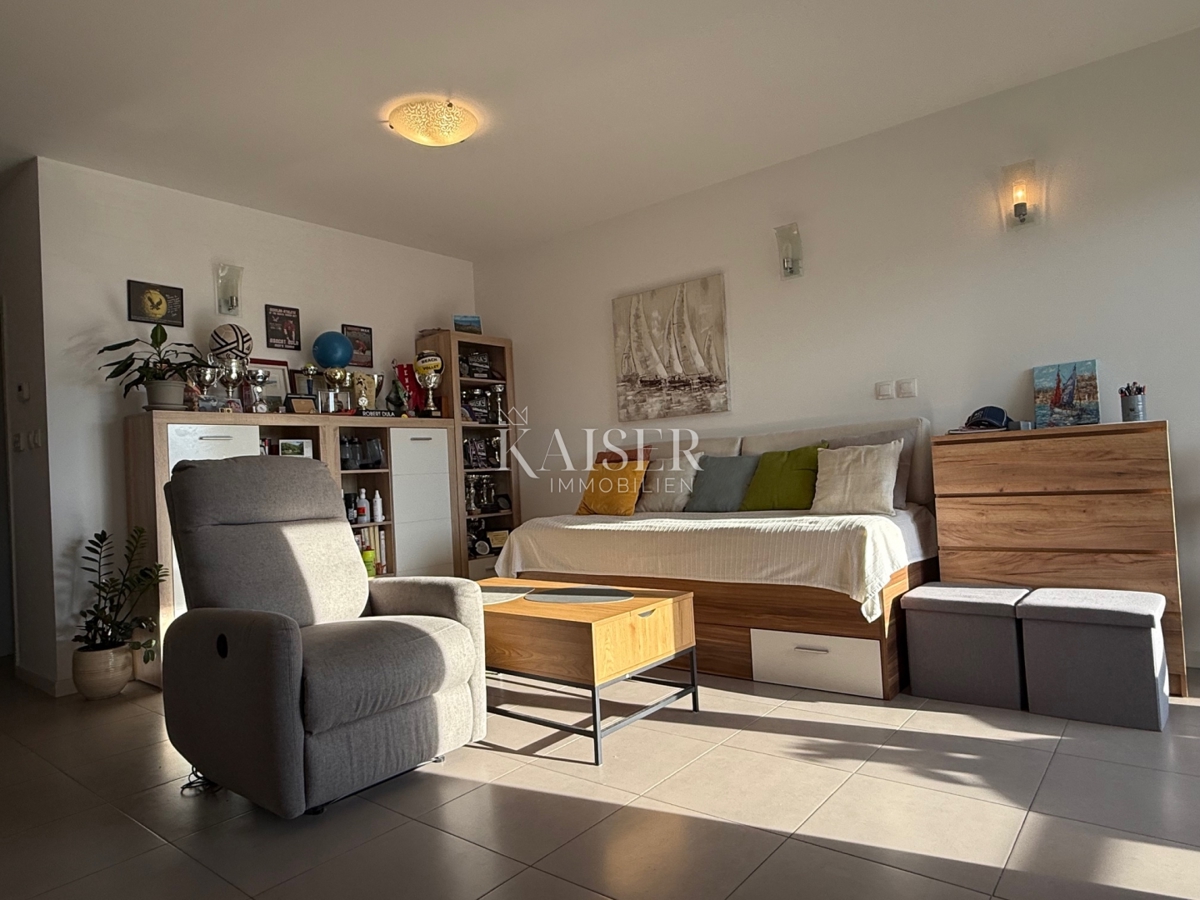 Rijeka, Hosti - meraviglioso appartamento con 2 camere da letto con vista mare