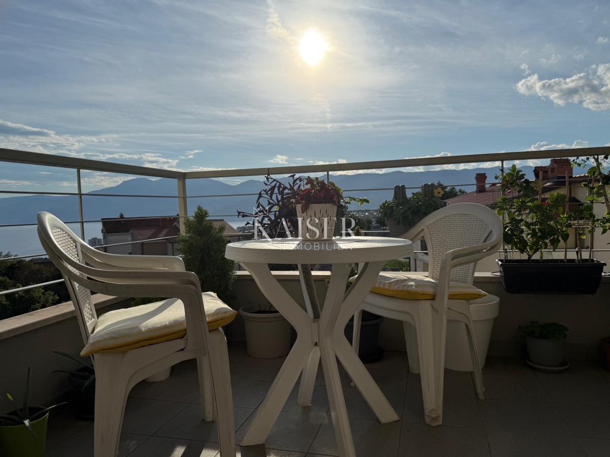 Rijeka, Hosti - meraviglioso appartamento con 2 camere da letto con vista mare