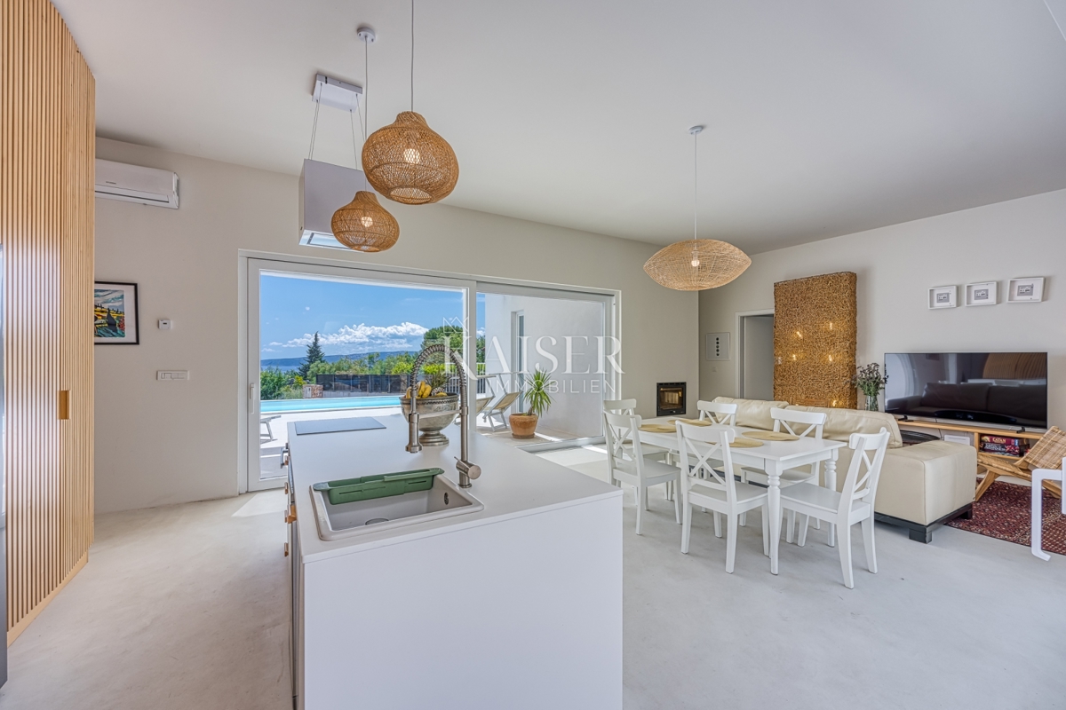 Isola di Krk, dintorni di Krk - bellissima villa con vista mare, 110 m2