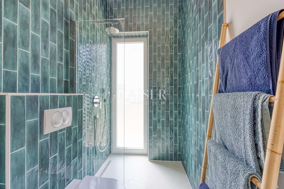 Isola di Krk, dintorni di Krk - bellissima villa con vista mare, 110 m2