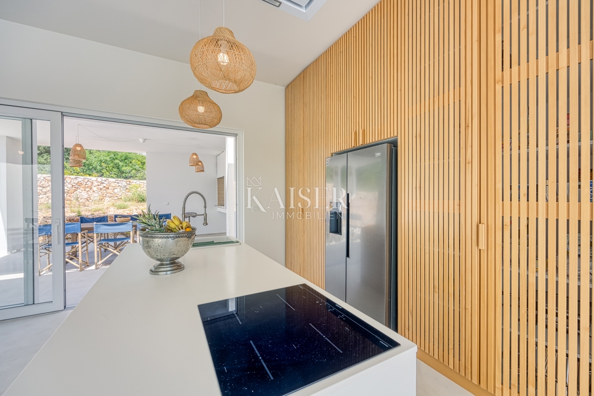 Isola di Krk, dintorni di Krk - bellissima villa con vista mare, 110 m2