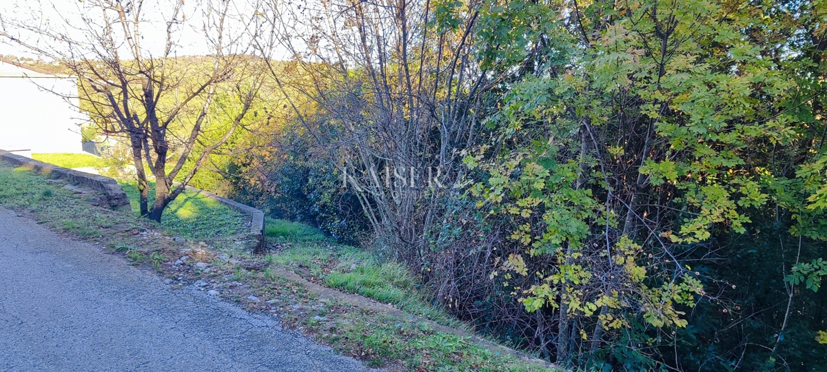 Brseč - terreno edificabile, 4300 m2