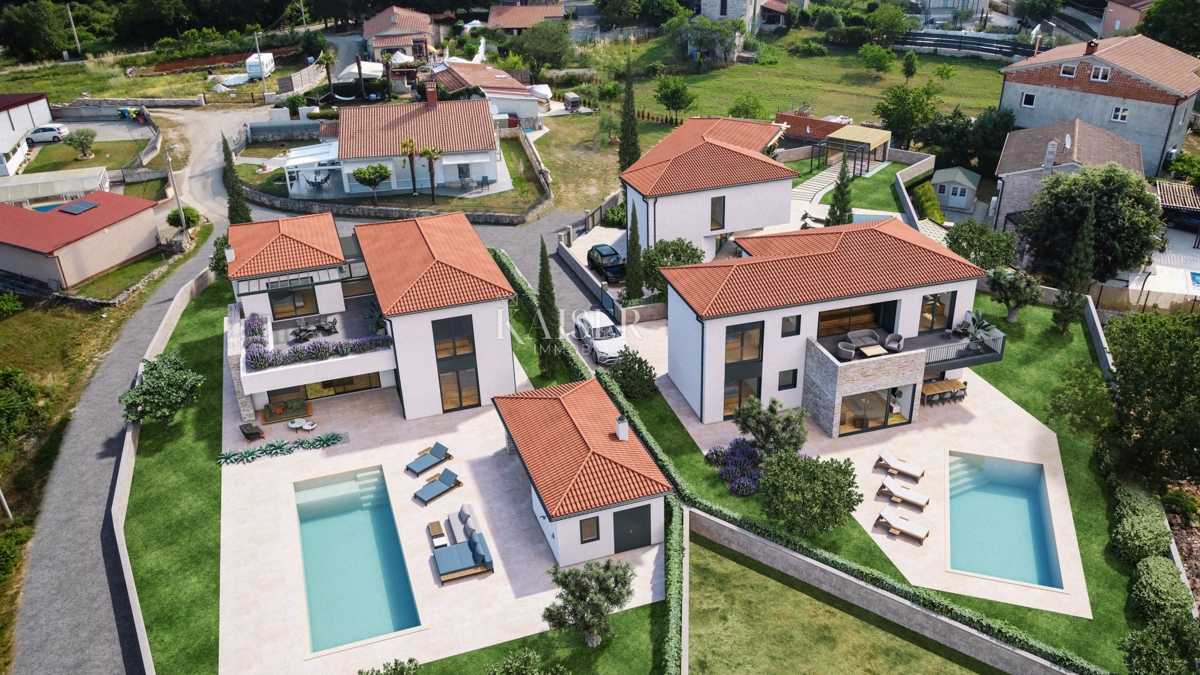 Istria - Parenzo, villa moderna con piscina