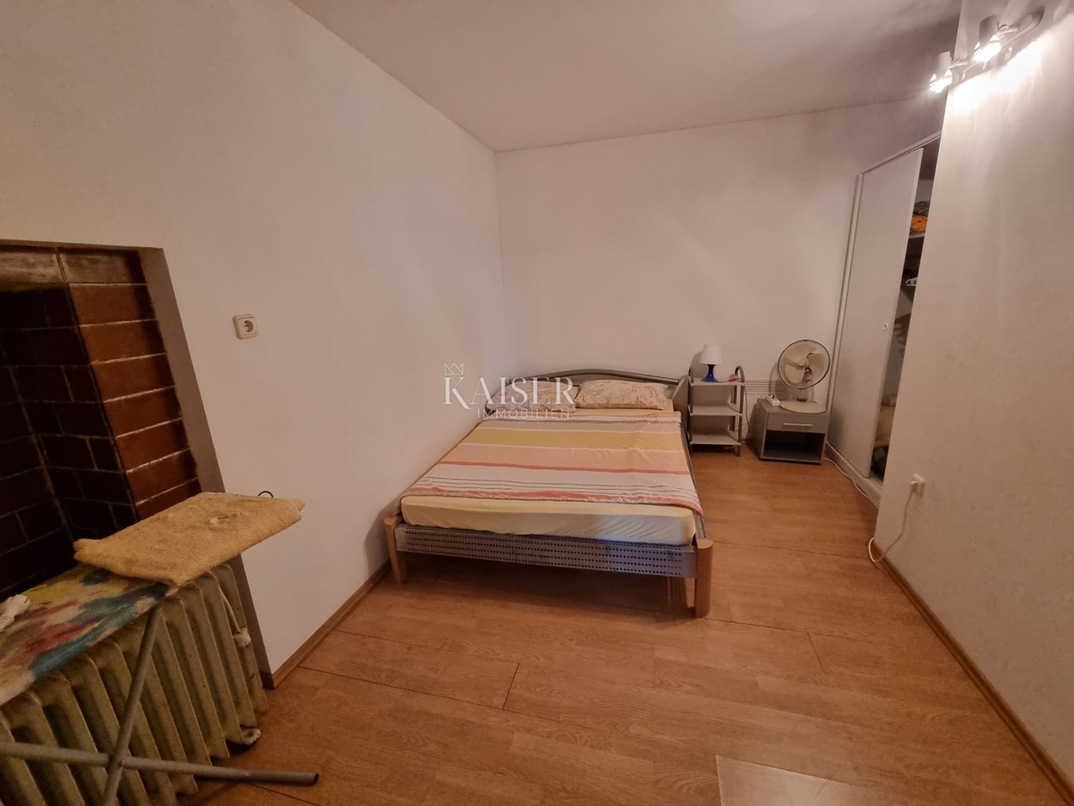 Crikvenica - casa nel centro, 100m2, 2 posti auto
