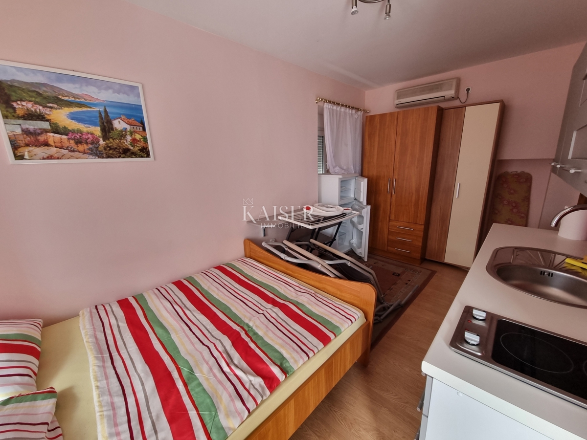 Crikvenica - casa nel centro, 100m2, 2 posti auto