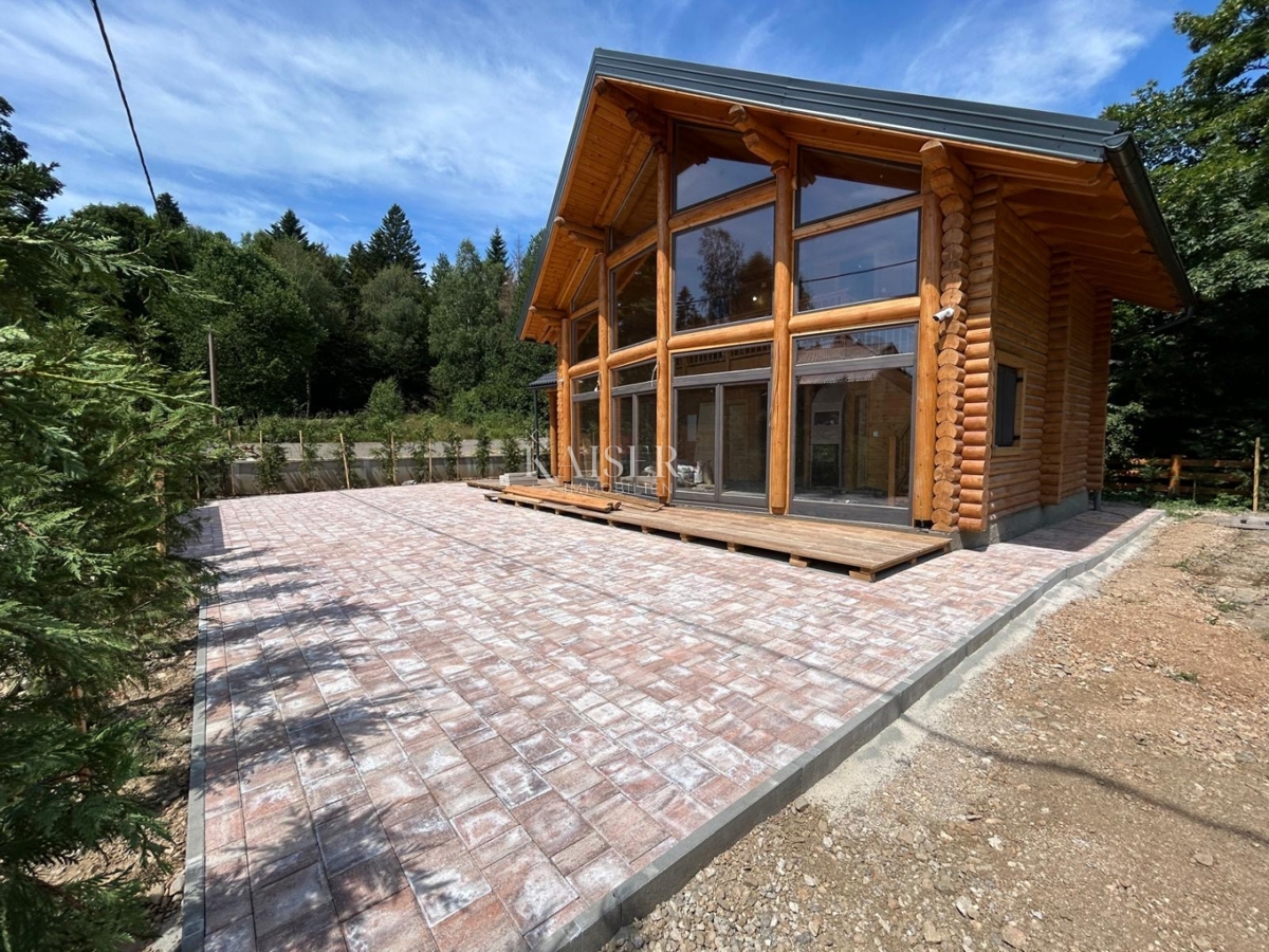 Fužine - Casa in legno di nuova costruzione 124 m2