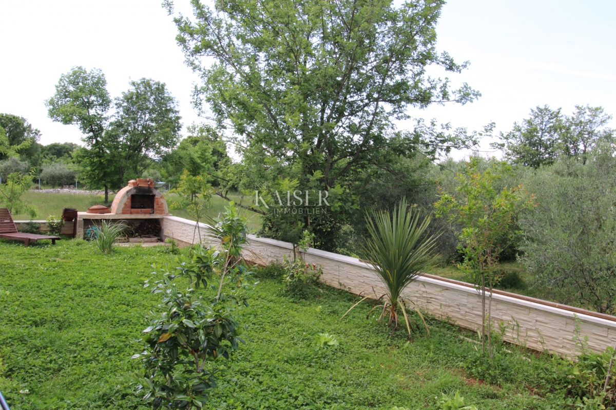 Krk, casa moderna di nuova costruzione con due unità abitative