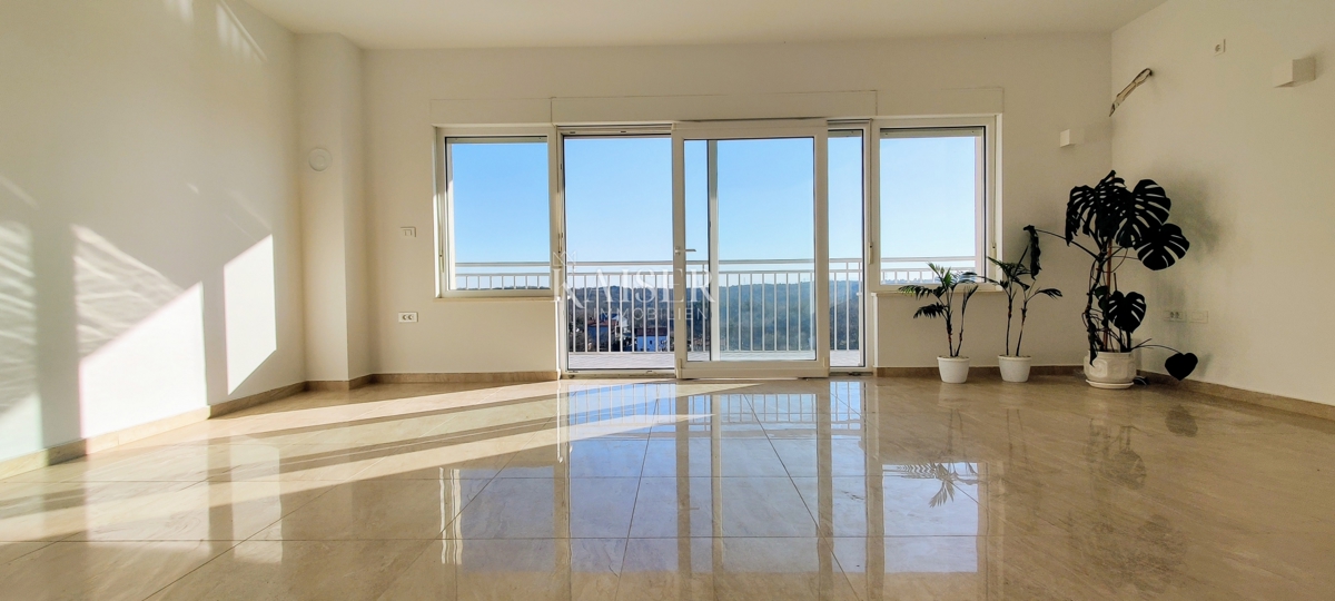 Appartamento Saršoni, Viškovo, 82m2