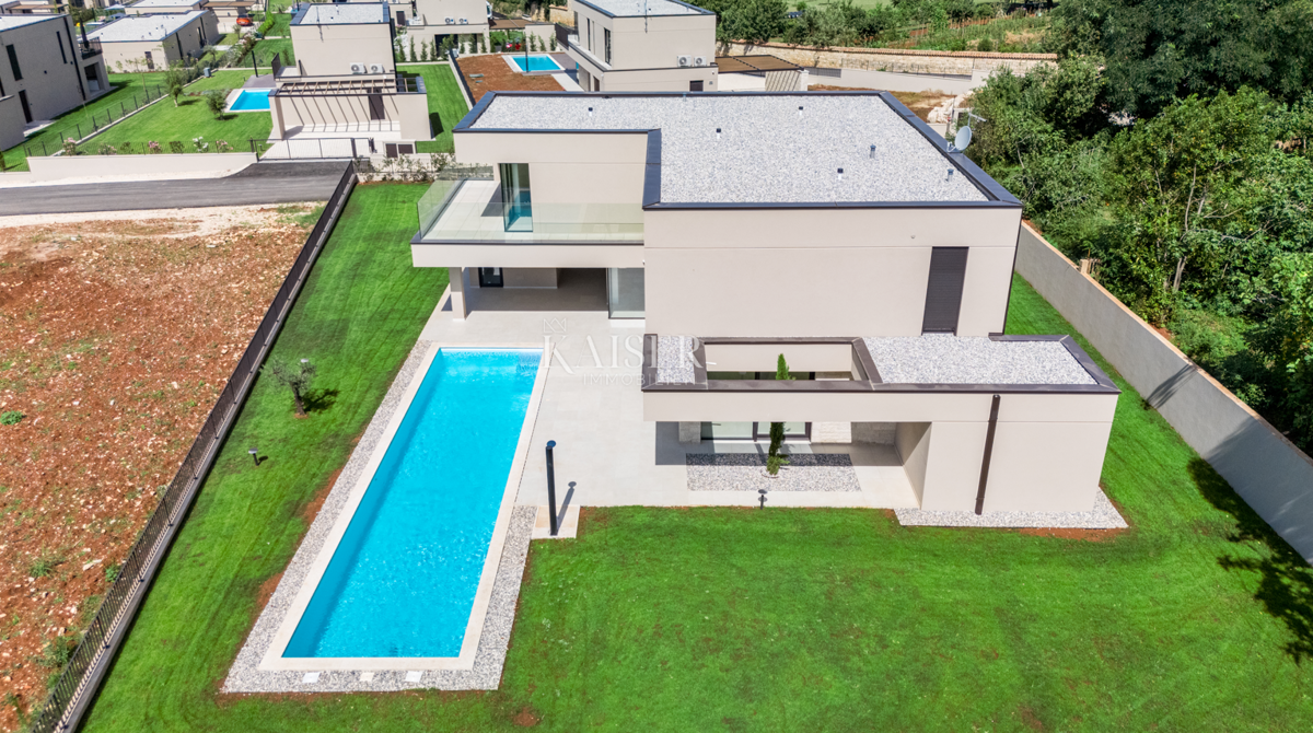 Istria - Parenzo, villa di lusso con sauna e vista mare