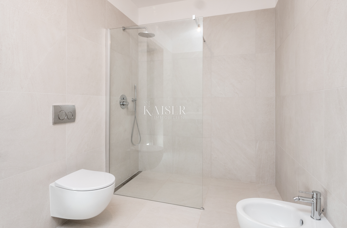 Istria - Parenzo, villa di lusso con sauna e vista mare