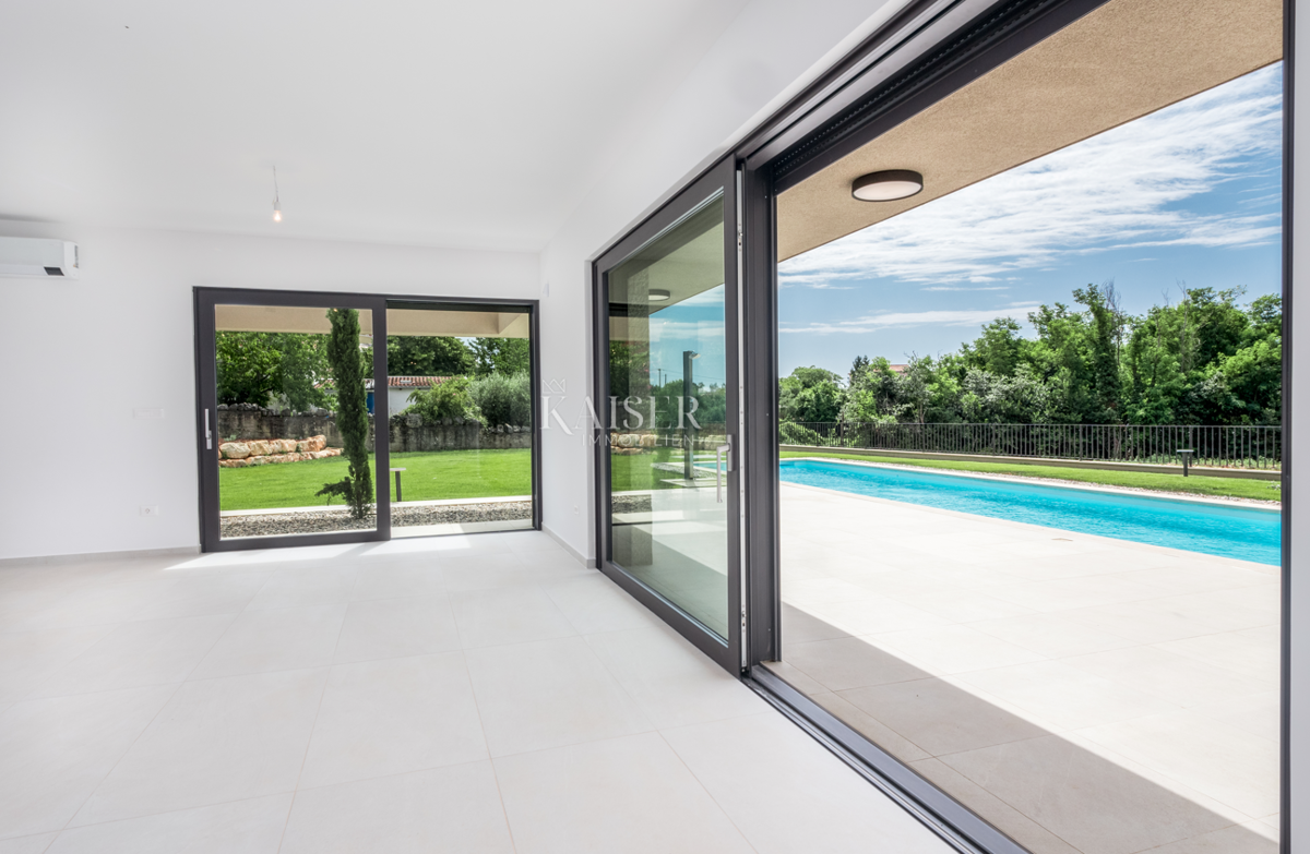 Istria - Parenzo, villa di lusso con sauna e vista mare