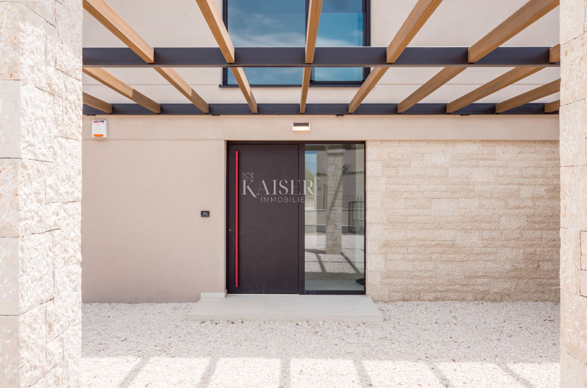 Istria - Parenzo, villa di lusso con sauna e vista mare