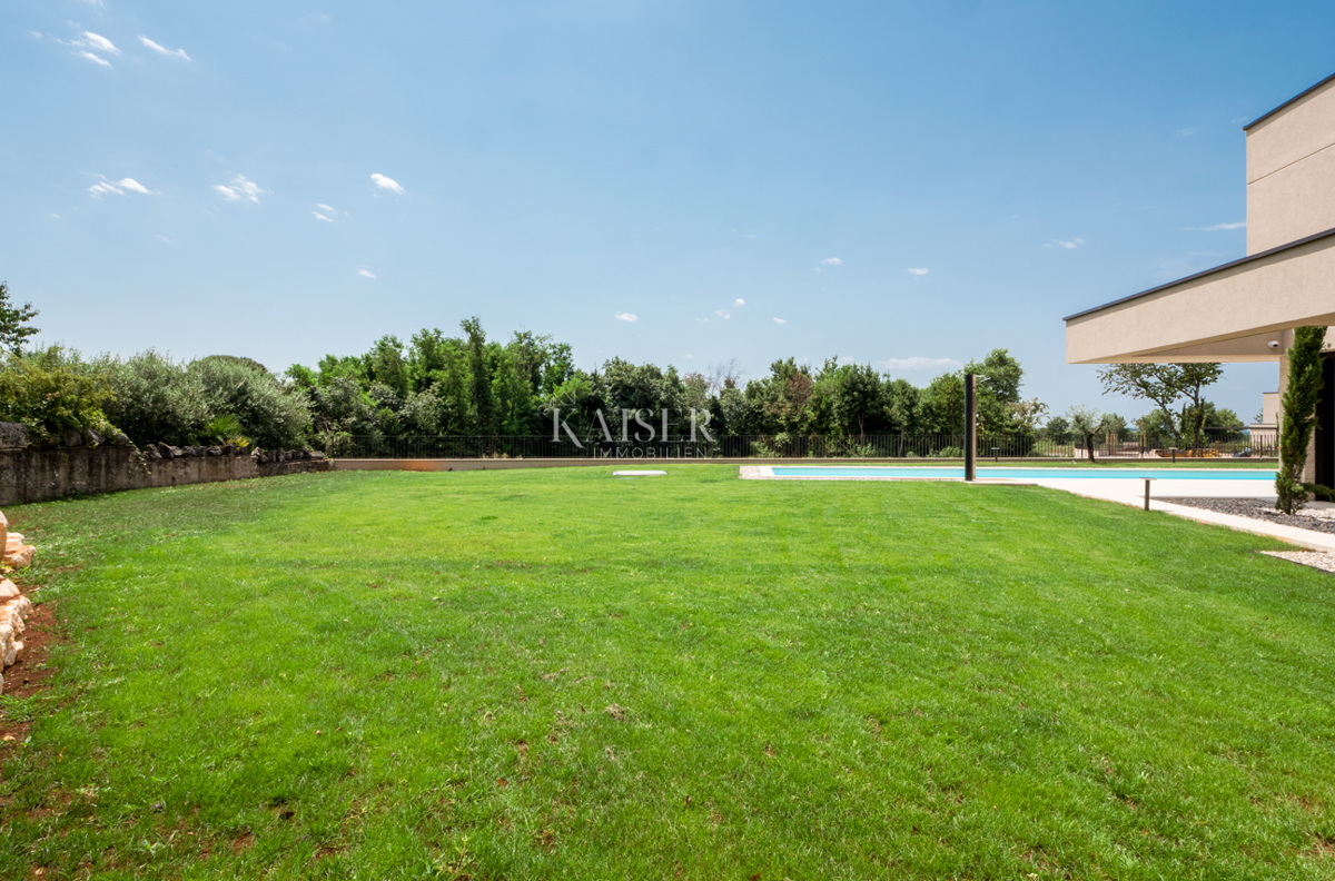 Istria - Parenzo, villa di lusso con sauna e vista mare