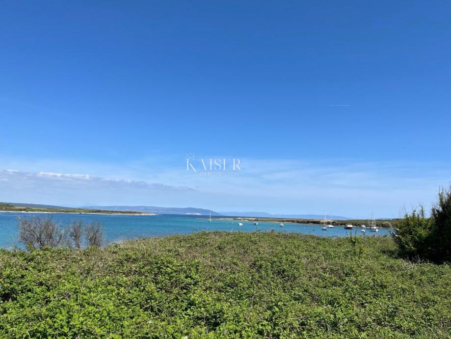 Medolino - 1a fila al mare, zona T2, 12.500 m2